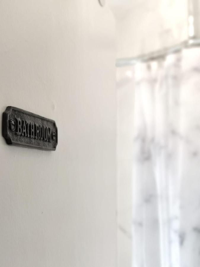 Umbrella Woolwich Homestay