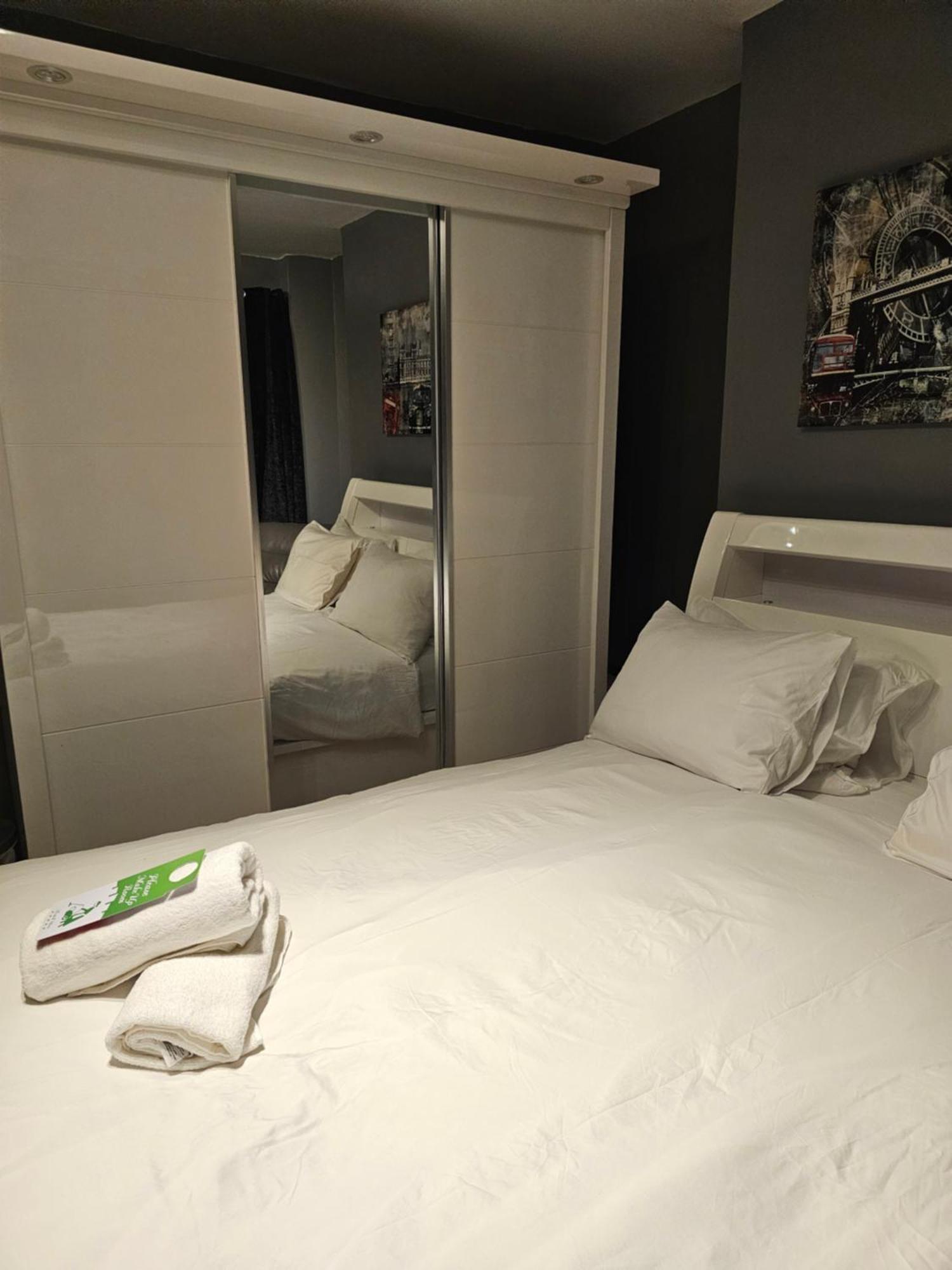 Homestay Umbrella Woolwich